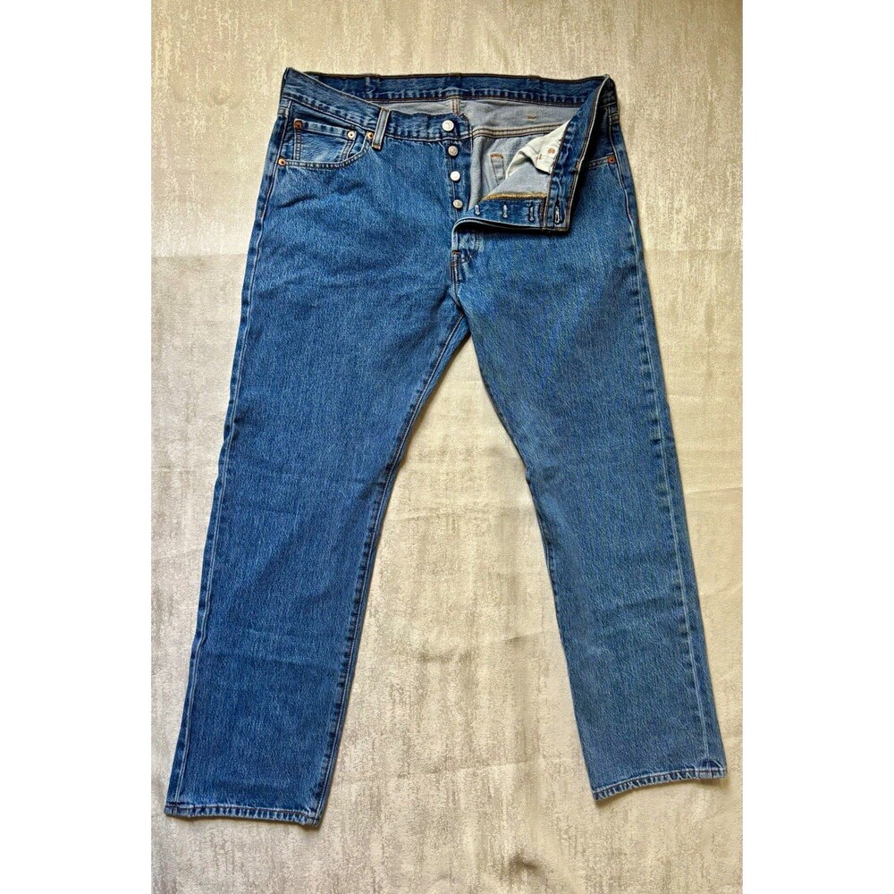 Levi’s Men’s Blue Denim Jeans 501 Series Button Fly Straight Leg Medium Wash